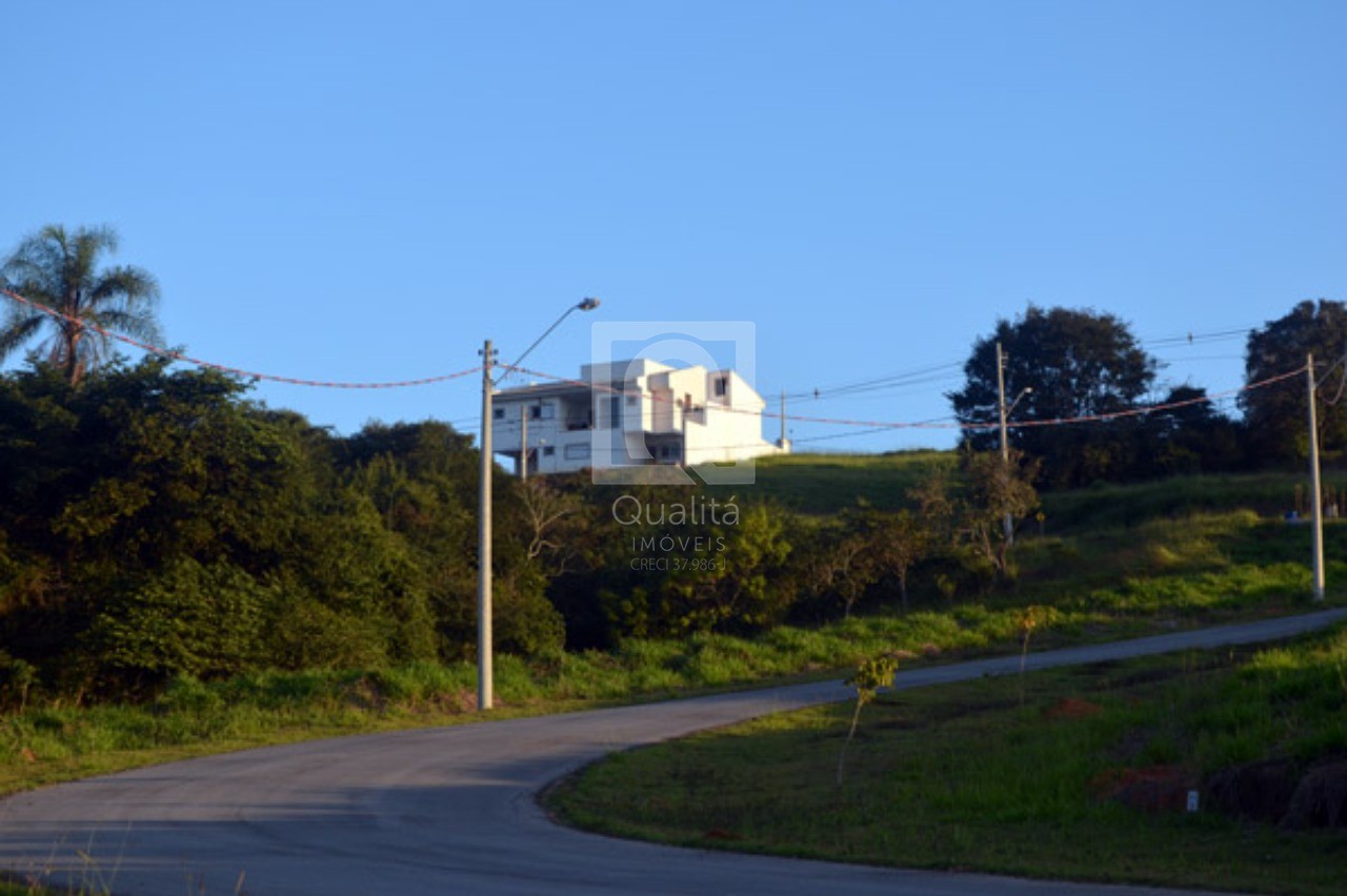 Vacation Home Casa com Piscina e Sala de Jogos em Araçoiaba da Serra/SP,  Brazil 