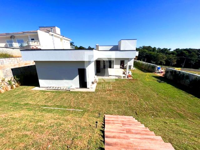 CONSTRUTOR DE CASAS NO SAINT CHARBEL EM ARAÇOIABA CONTA