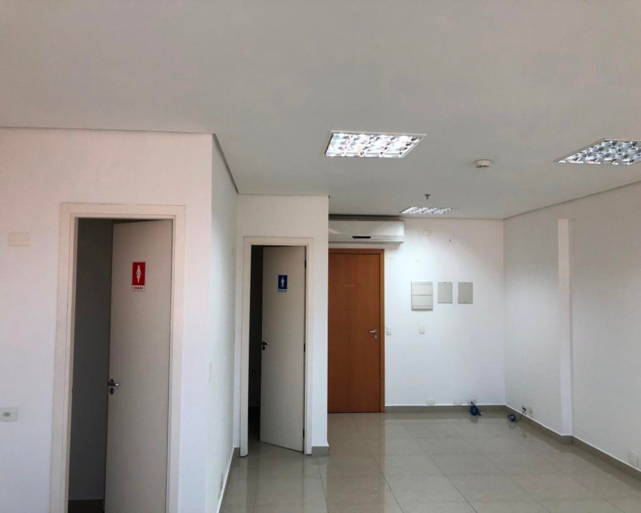 SALA — AVENIDA MARCOS PENTEADO DE ULHÔA RODRIGUES - Office Tambore - Office Tambore - TAMBORÉ - BARUERI/SP — imagem 6