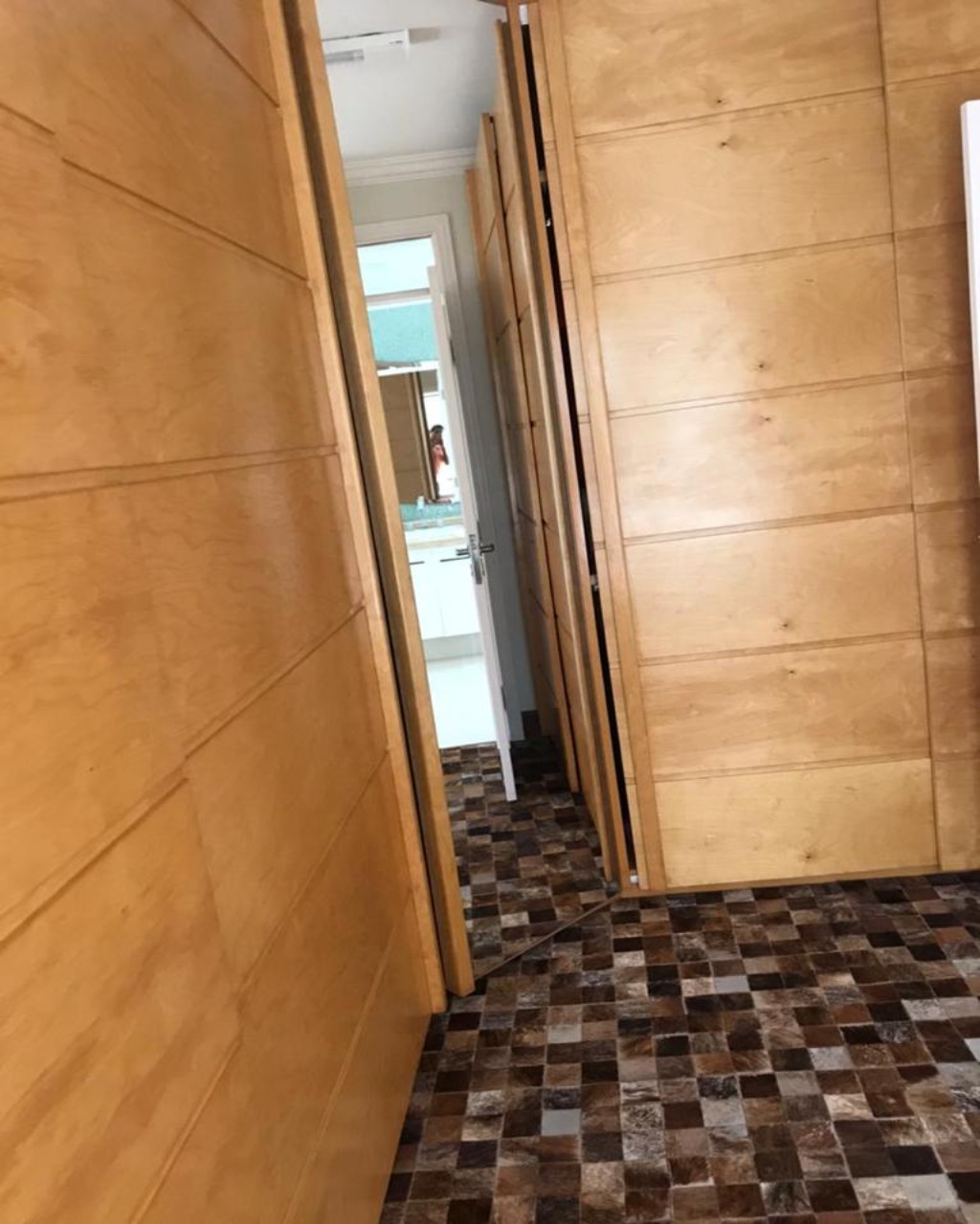 Casa à venda no Residencial 10, 597 m² – Alphaville, Santana de Parnaíba – Cód. 69798046 — imagem 5