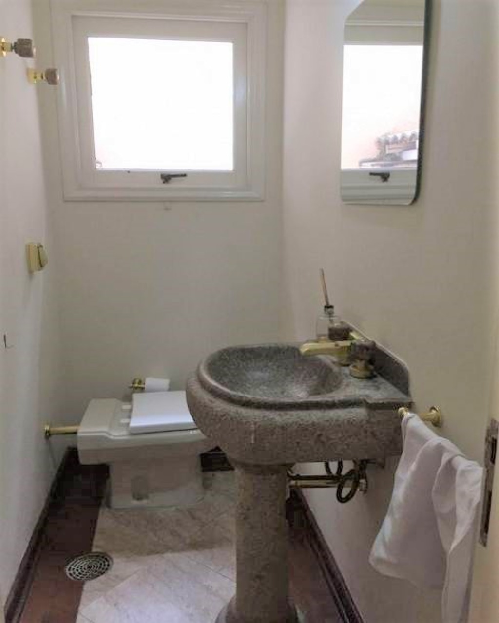 Casa para venda ou locação no Residencial 10, 480 m² – Alphaville, Santana de Parnaíba – Cód. 70919098 — imagem 4