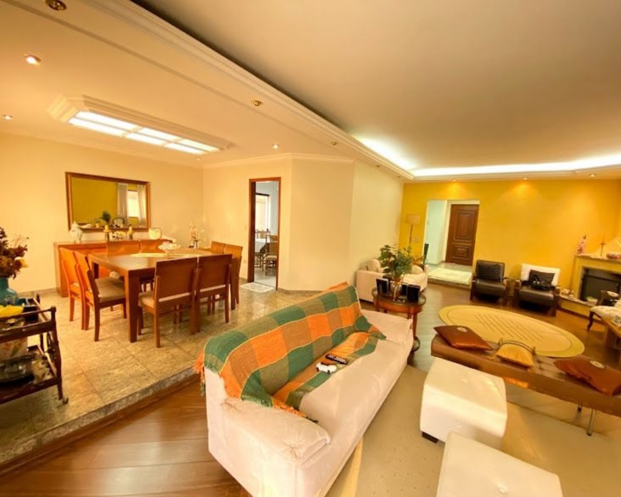 Casa à venda no Residencial 5, 360 m² – Alphaville, Santana de Parnaíba – Cód. 70961366 — imagem 1