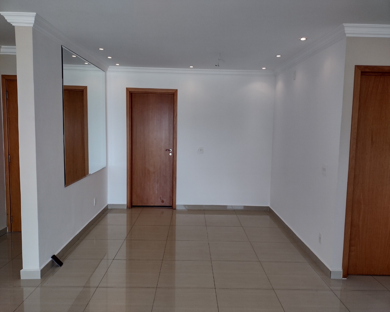 Apartamento para locação no Resort Tamboré, 113 m² – Tamboré, Santana de Parnaíba – Cód. 72248943 — imagem 2