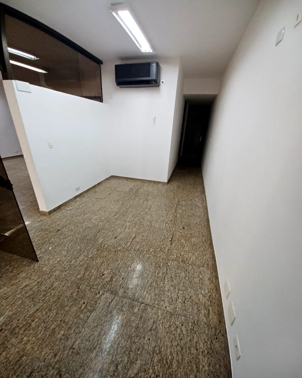 Prédio para venda ou locação no Centro Comercial, 304 m² – Condomínio Centro Comercial Alphaville, Barueri – Cód. 72552390 — imagem 6