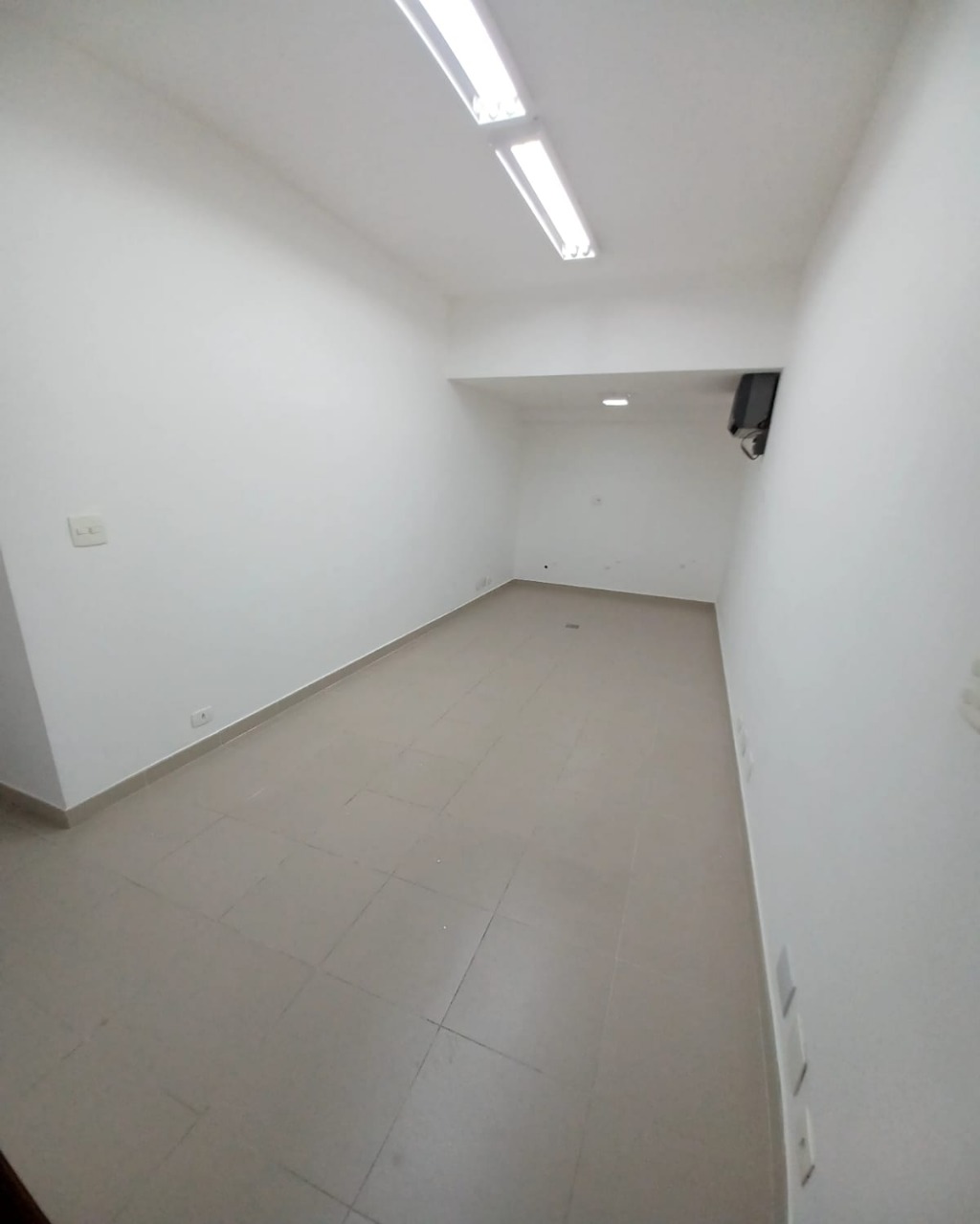 Prédio para venda ou locação no Centro Comercial, 304 m² – Condomínio Centro Comercial Alphaville, Barueri – Cód. 72552390 — imagem 5