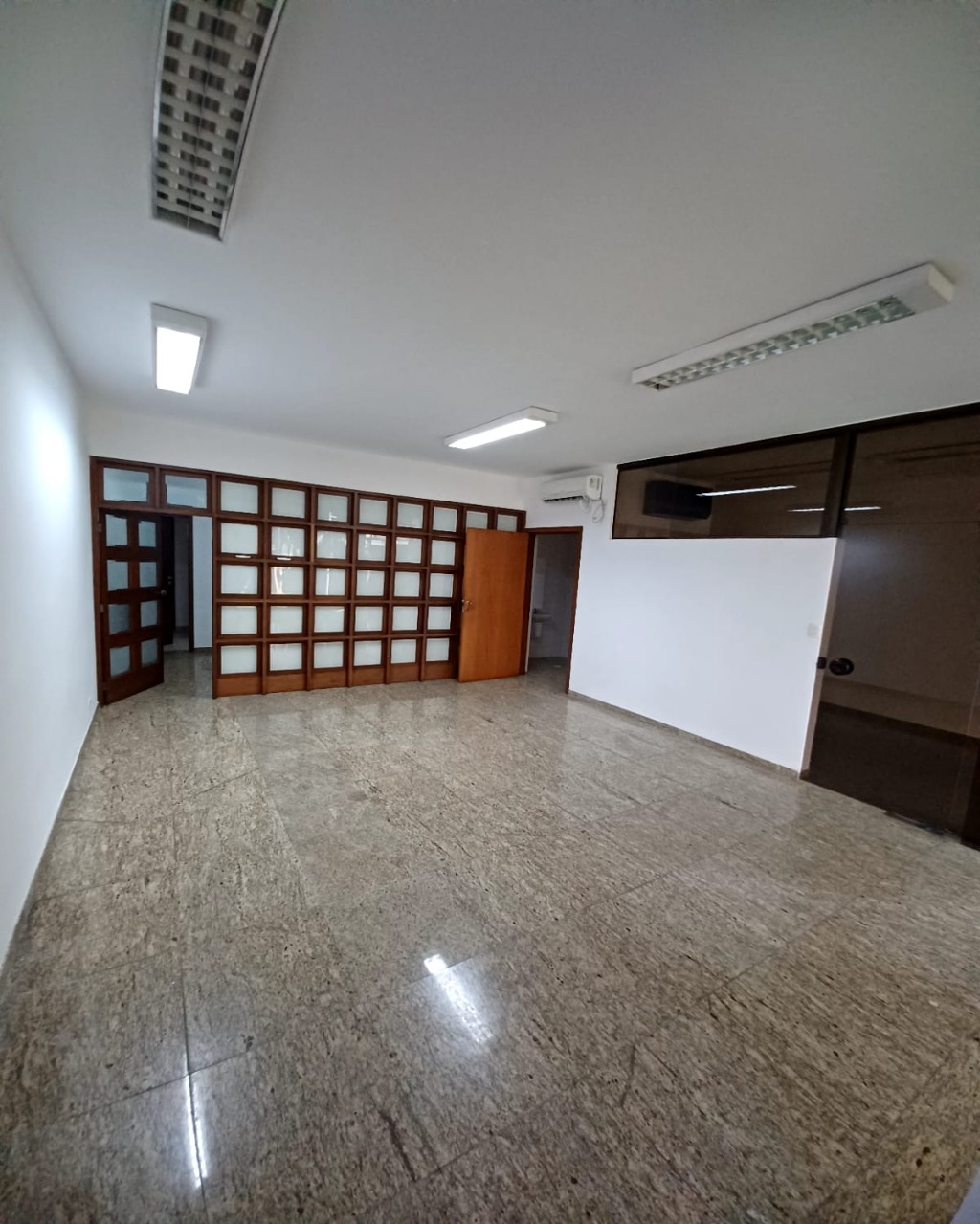 Prédio para venda ou locação no Centro Comercial, 304 m² – Condomínio Centro Comercial Alphaville, Barueri – Cód. 72552390 — imagem 8