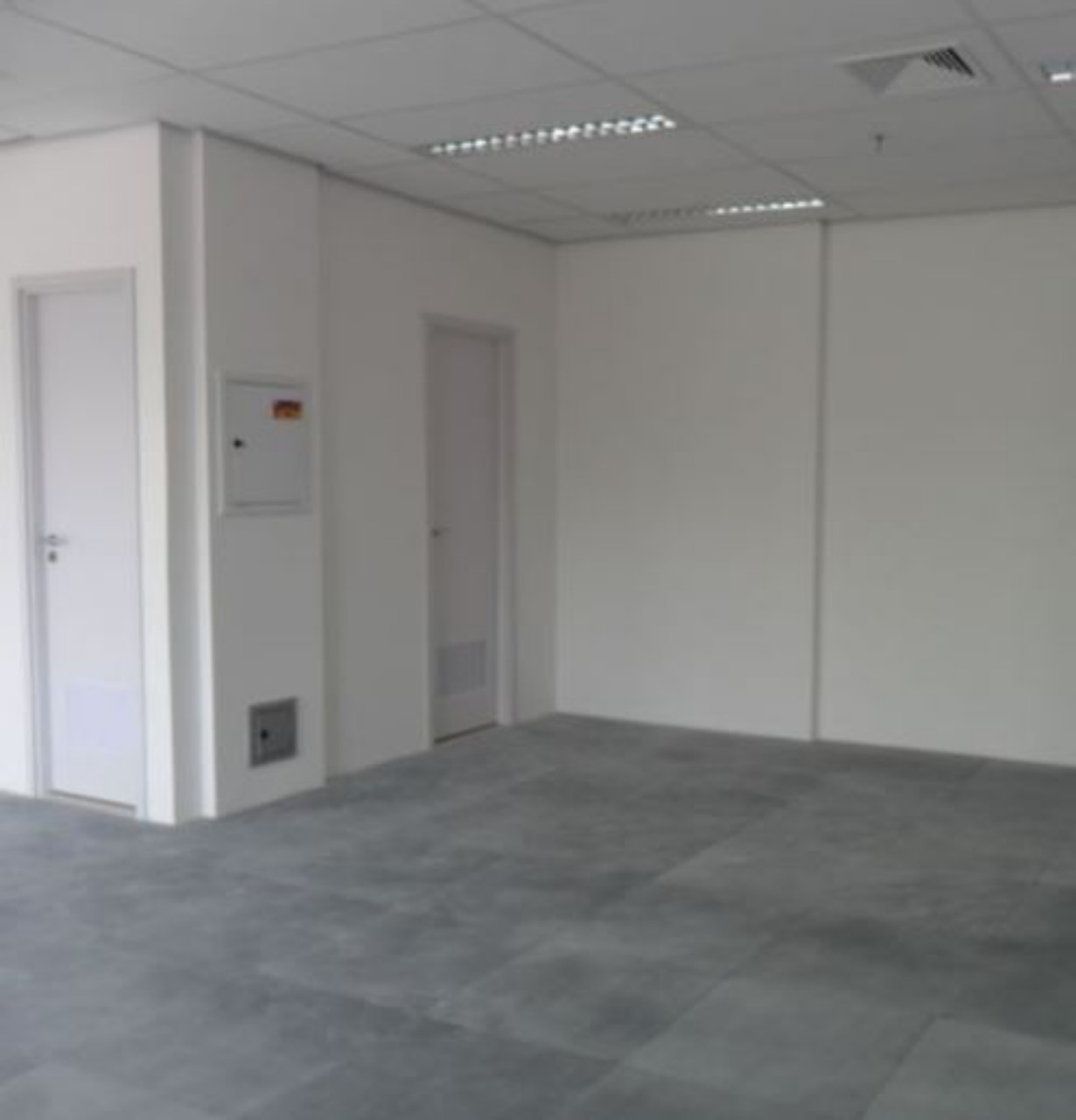 Sala comercial para venda ou locação em Alphaville Centro Industrial e Empresarial/Alphaville., 49 m² – Barueri – Cód. 73095518 — imagem 5