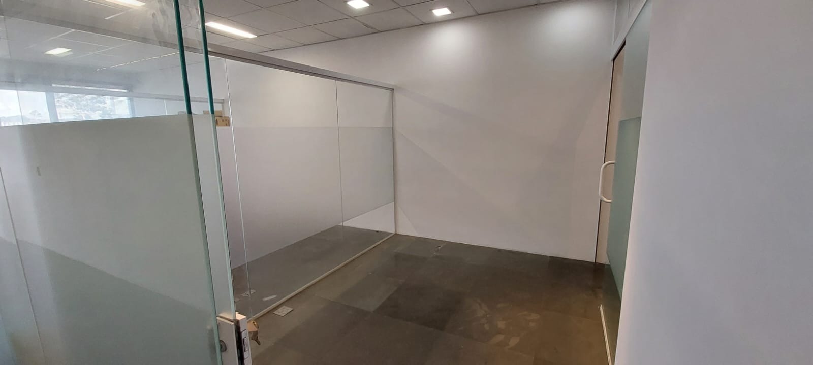 Sala comercial à venda no Alpha Square, 55 m² – Sítio Tamboré Alphaville, Barueri – Cód. 73862911 — imagem 8
