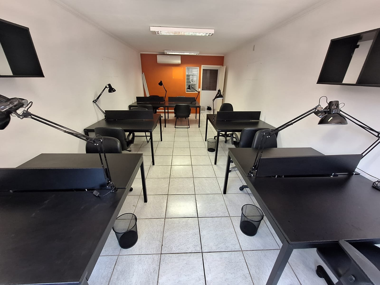 Prédio para locação no Centro Comercial, 240 m² – Condomínio Centro Comercial Alphaville, Barueri – Cód. 74223068 — imagem 2