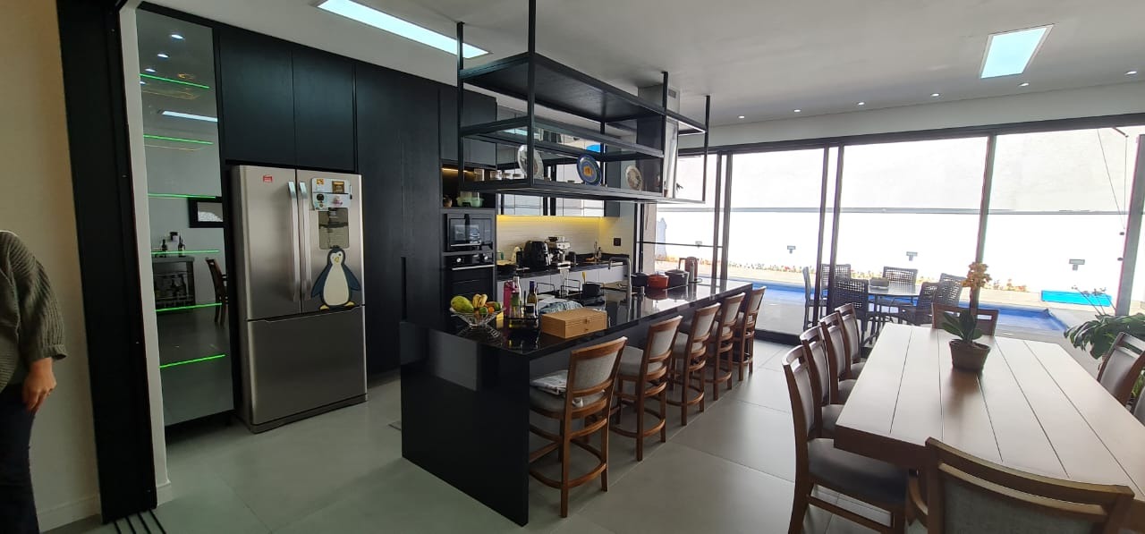 Casa à venda no Itahyê, 302 m² – Tamboré, Santana de Parnaíba – Cód. 70627803 — imagem 2
