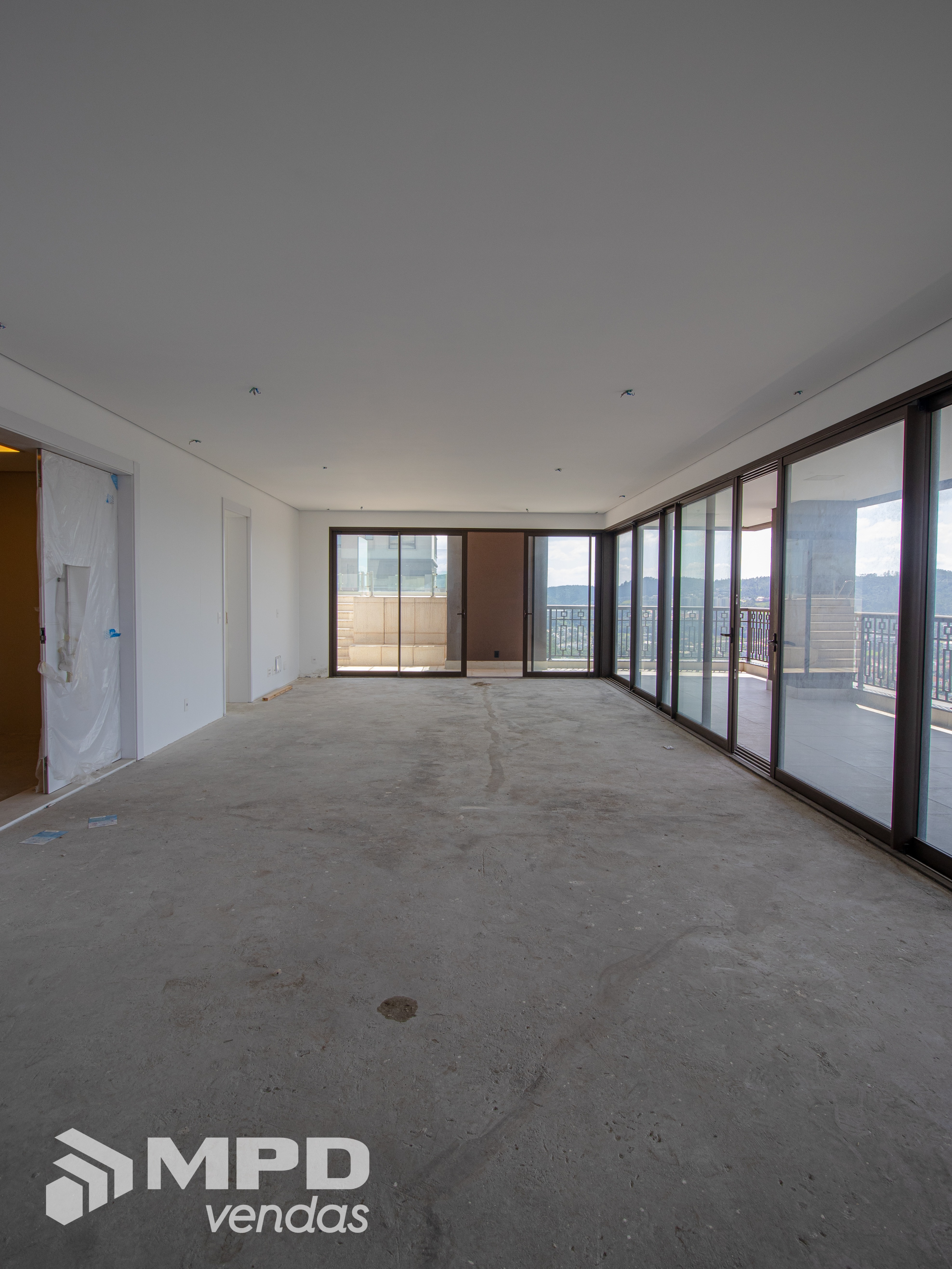 Apartamento à venda no Myra, 708 m² – Green Valley Alphaville, Barueri – Cód. 75795509 — imagem 3