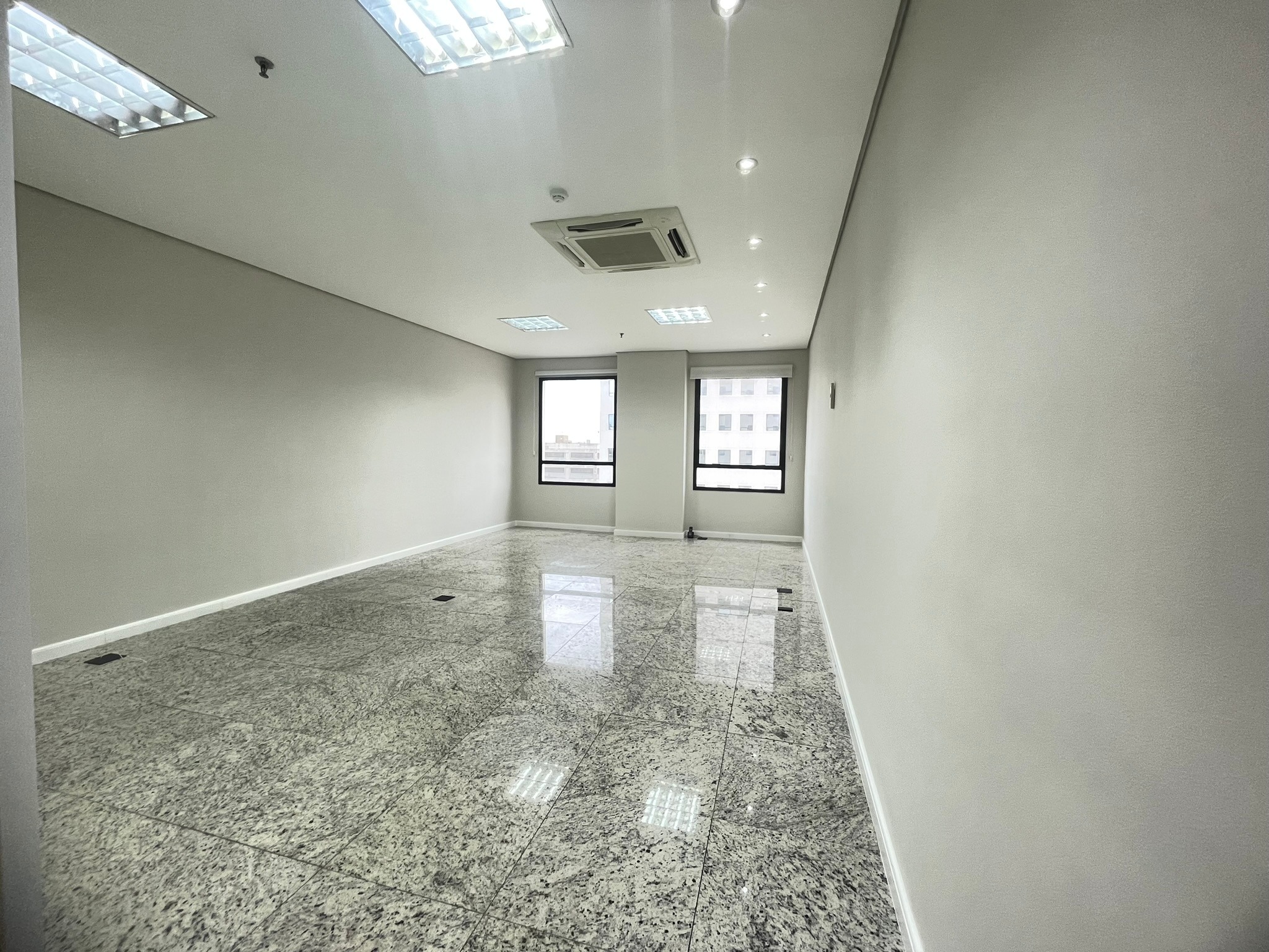 Sala comercial à venda no Cea 1, 32 m² – Alphaville Industrial, Barueri – Cód. 75857924 — imagem 8