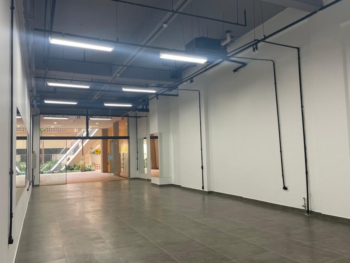 Loja à venda no Alpha Square, 125 m² – Sítio Tamboré Alphaville, Barueri – Cód. 75887593 — imagem 1