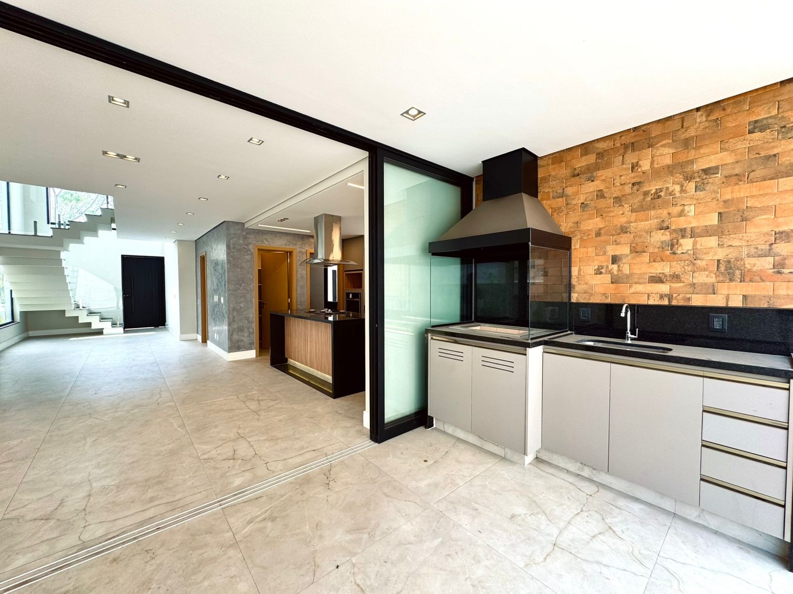 Casa à venda no New Ville, 212,05 m² – Suru, Santana de Parnaíba – Cód. 76027513 — imagem 1