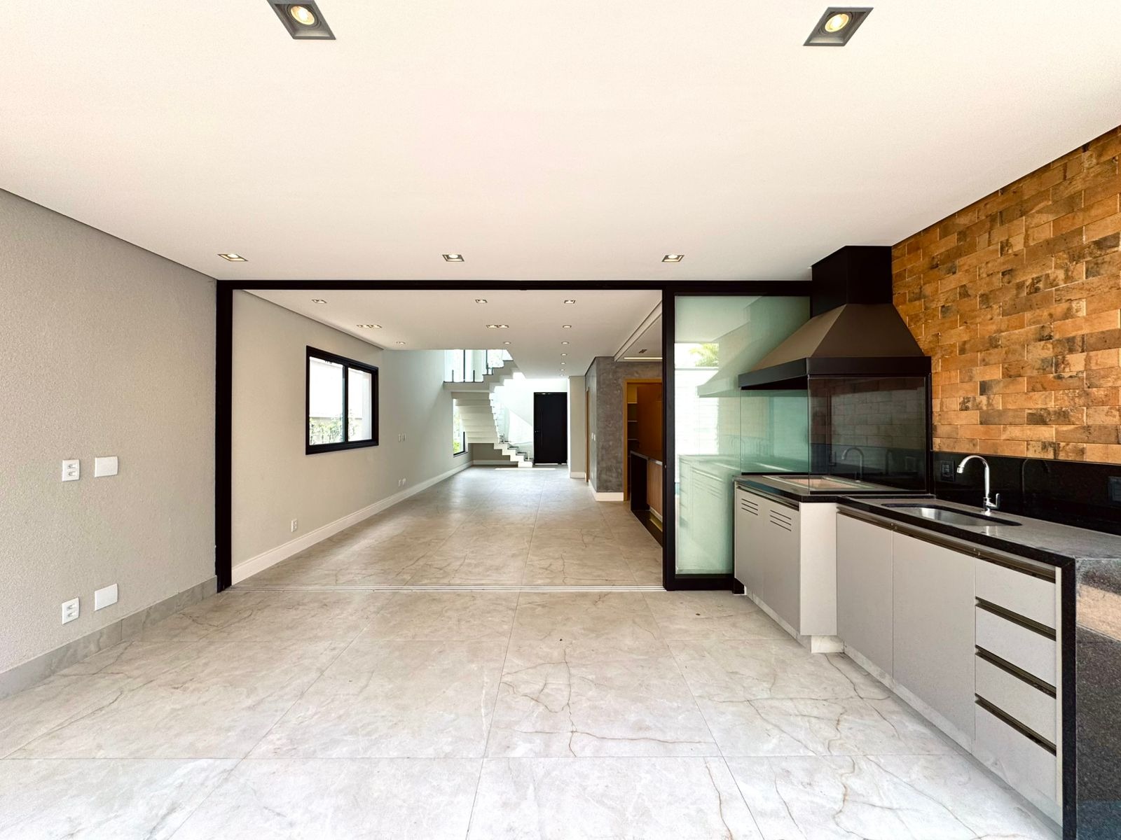 Casa à venda no New Ville, 212,05 m² – Suru, Santana de Parnaíba – Cód. 76027513 — imagem 2