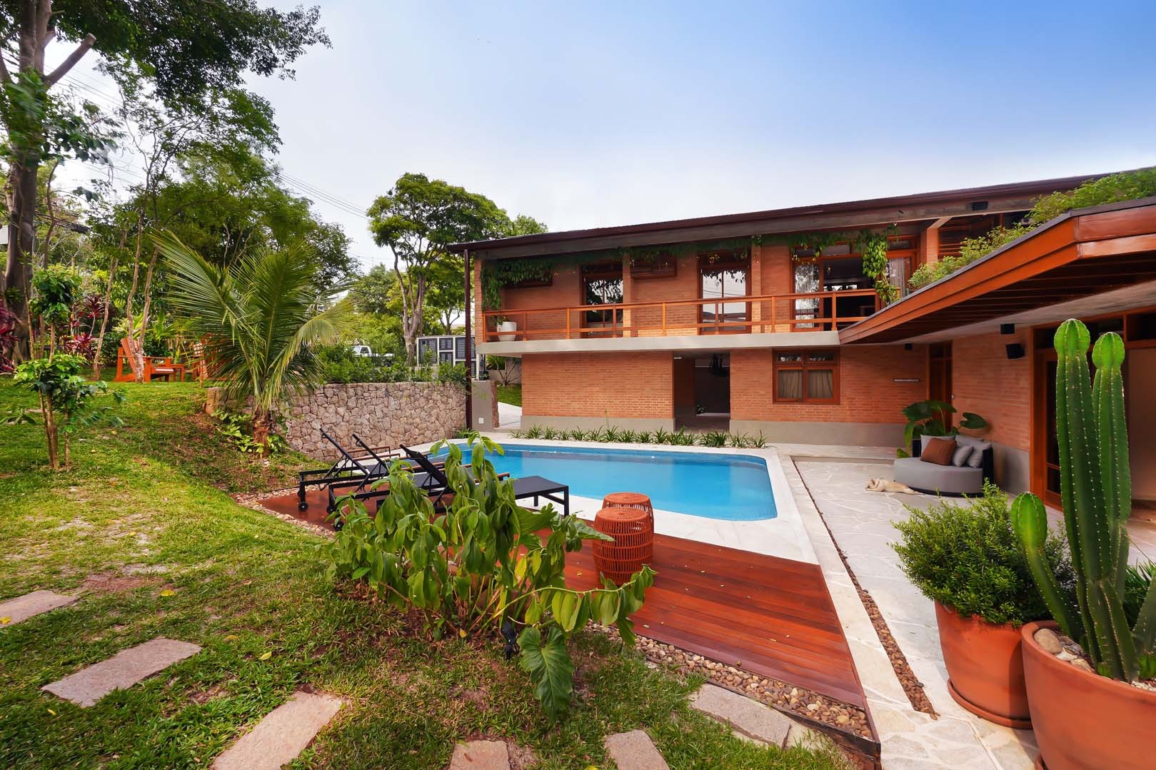 Casa à venda no Residencial 4, 695 m² – Alphaville, Santana de Parnaíba – Cód. 76102684 — imagem 2