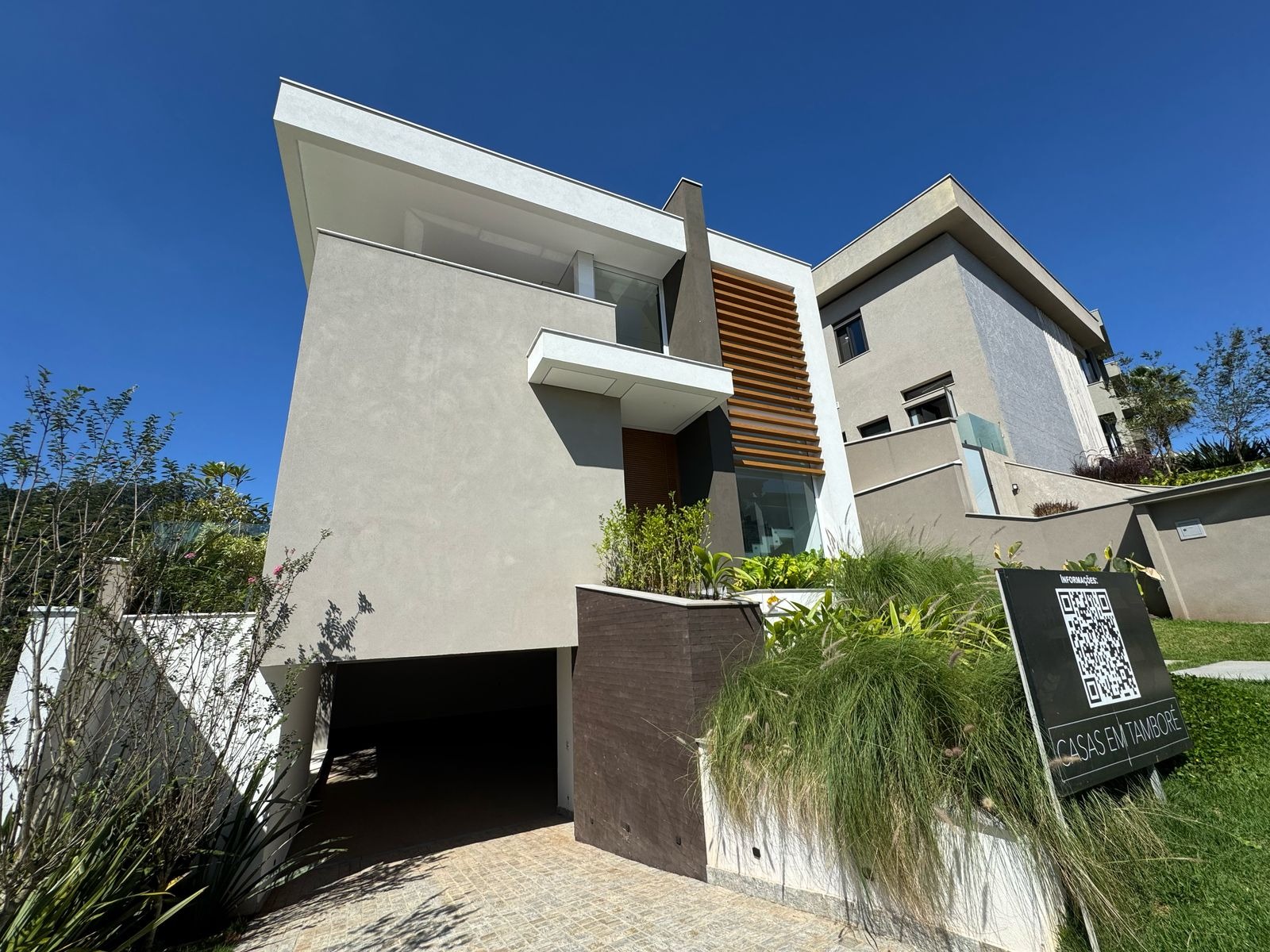 Casa à venda no Tamboré 10, 625,56 m² – Tamboré, Santana de Parnaíba – Cód. 76283867 — imagem 1