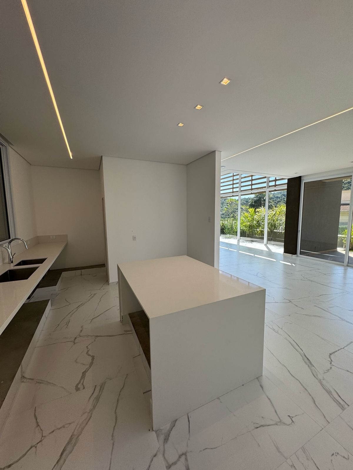 Casa à venda no Tamboré 10, 625,56 m² – Tamboré, Santana de Parnaíba – Cód. 76283867 — imagem 5