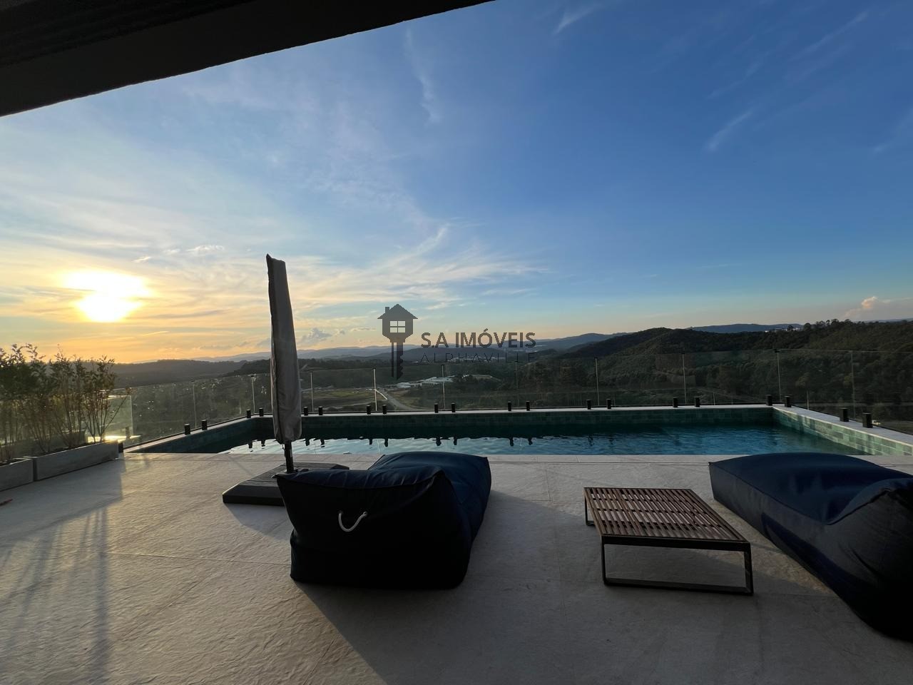 Casa à venda no Campos do Conde Alphaville, 539,65 m² – Santana de Parnaíba – Cód. 77201321