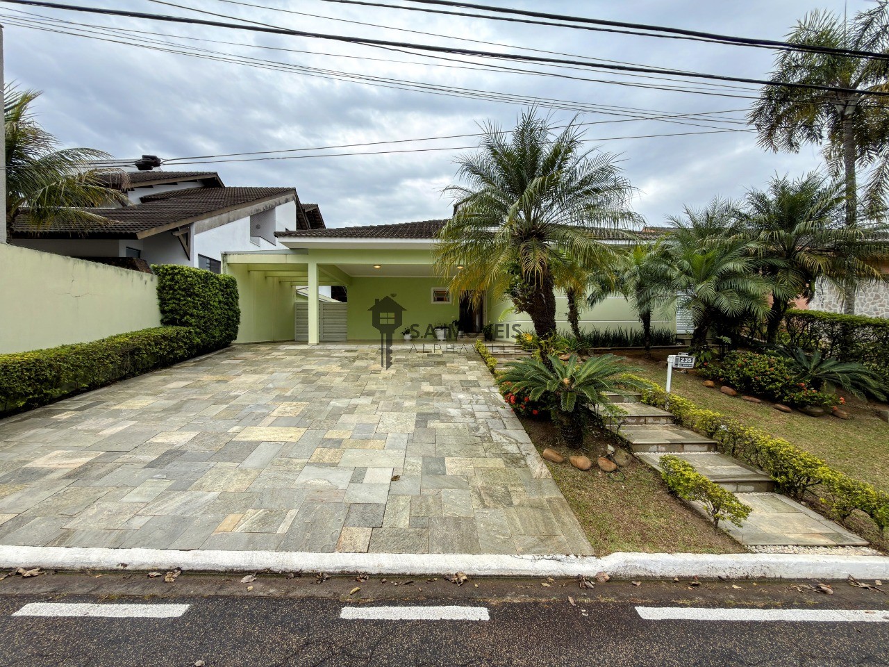 Casa para locação no Melville, 350 m² – Tamboré, Santana de Parnaíba – Cód. 77630005 — imagem 2