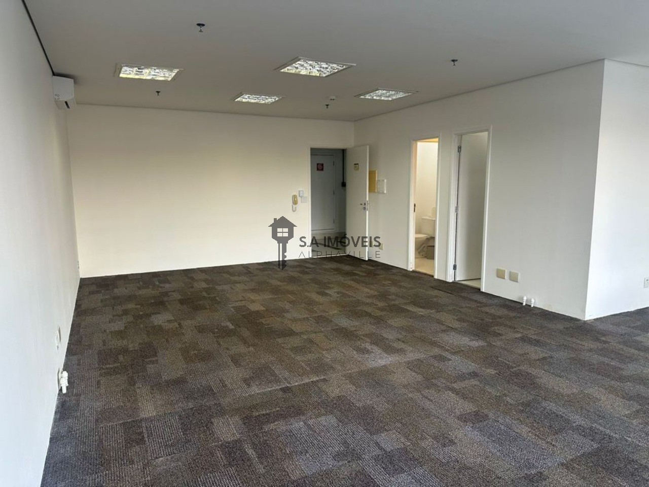 Sala comercial para locação no Alpha Square, 55,77 m² – Sítio Tamboré Alphaville, Barueri – Cód. 77665082 — imagem 8