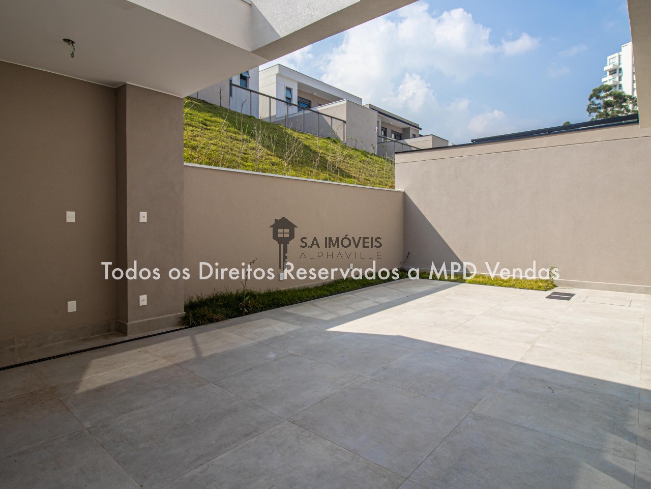 CASA — AVENIDA MARCOS PENTEADO DE ULHÔA RODRIGUES - singular - TAMBORÉ - SANTANA DE PARNAÍBA/SP — imagem 12