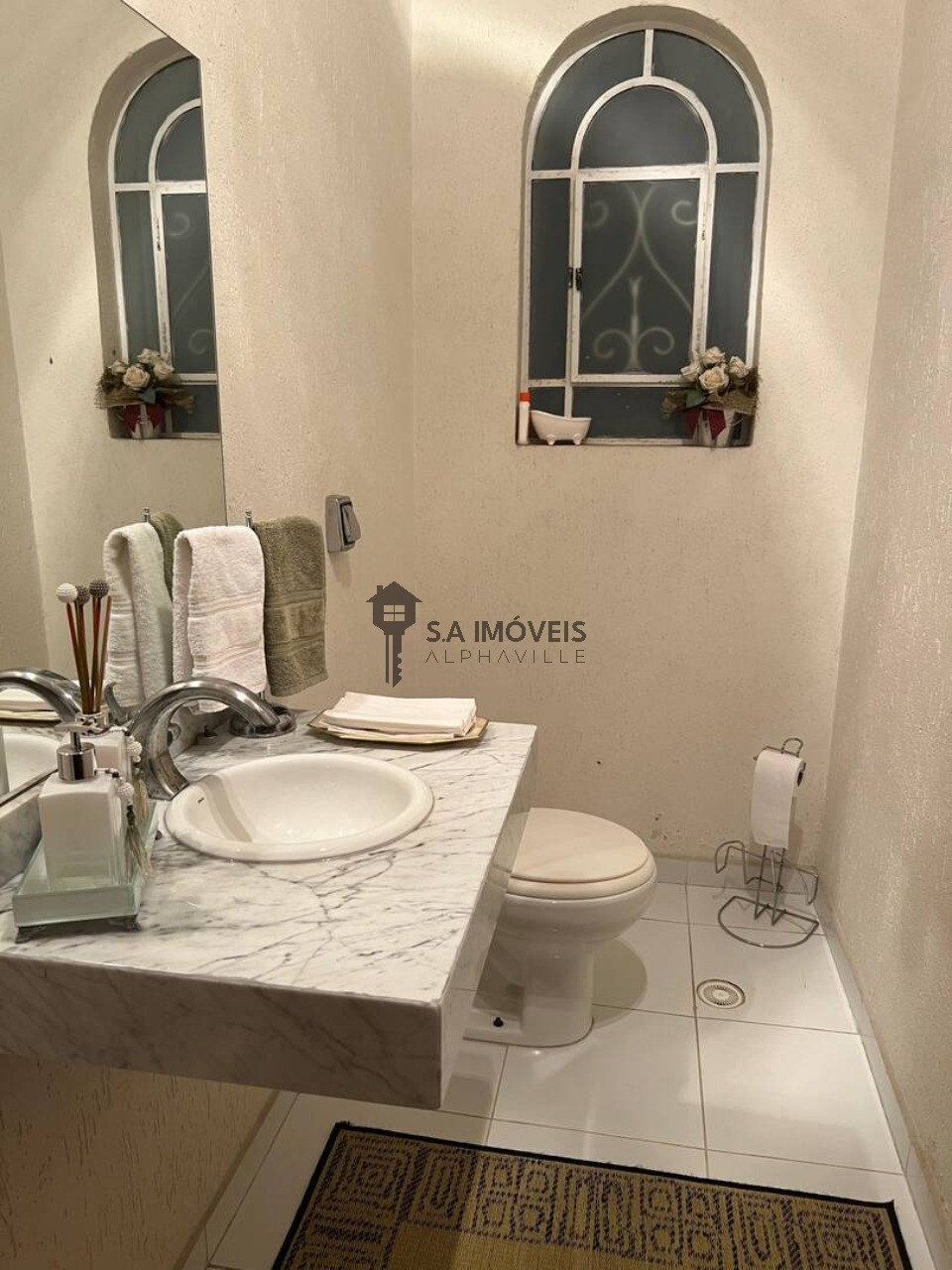 Casa à venda no Residencial 4, 240 m² – Alphaville, Santana de Parnaíba – Cód. 77987574 — imagem 4