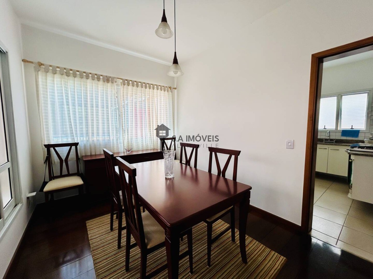 Casa à venda no Residencial 4, 238 m² – Alphaville, Santana de Parnaíba – Cód. 77987642 — imagem 4