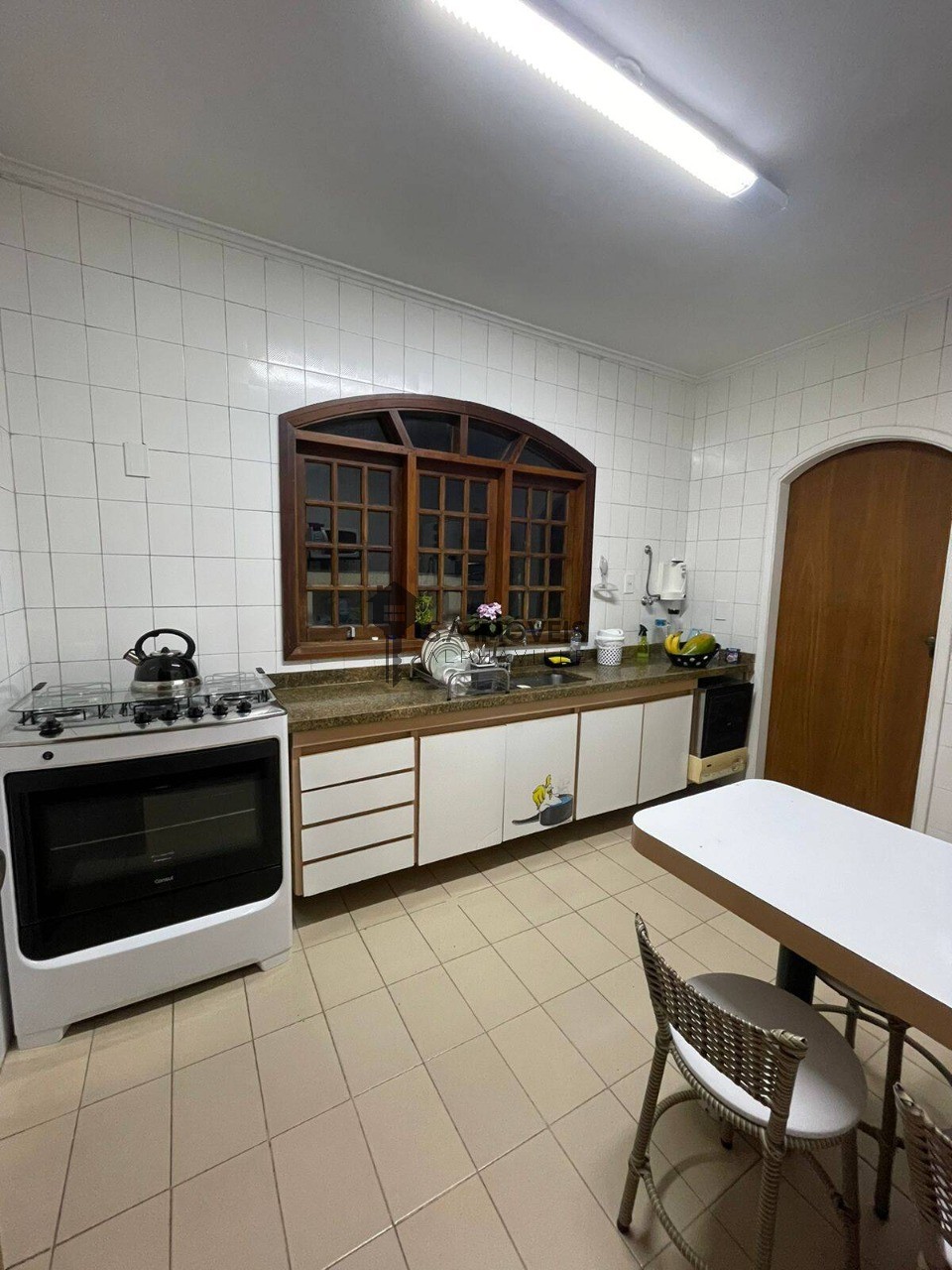 Casa à venda no Residencial 4, 240 m² – Alphaville, Santana de Parnaíba – Cód. 77987574 — imagem 1