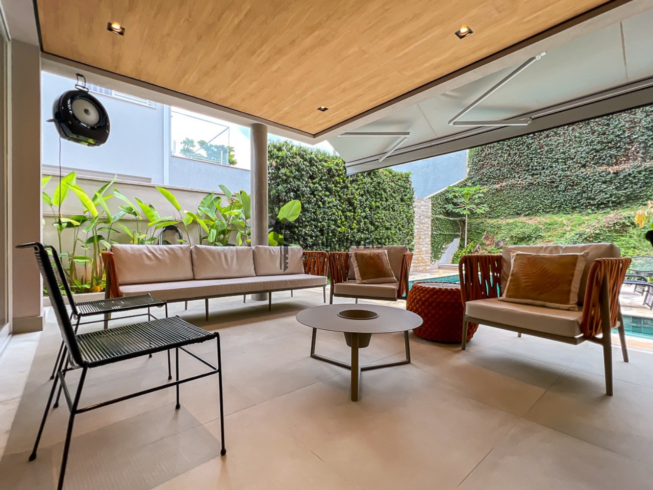 Casa à venda no Residencial 11, 376 m² – Alphaville, Santana de Parnaíba – Cód. 78041110 — imagem 2
