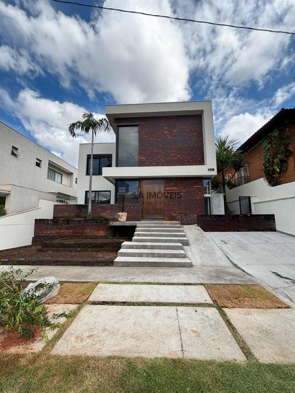 Casa para locação no Campos do Conde Alphaville, 568,95 m² – Alphaville Residencial Um, Barueri – Cód. 78046426 — imagem 1