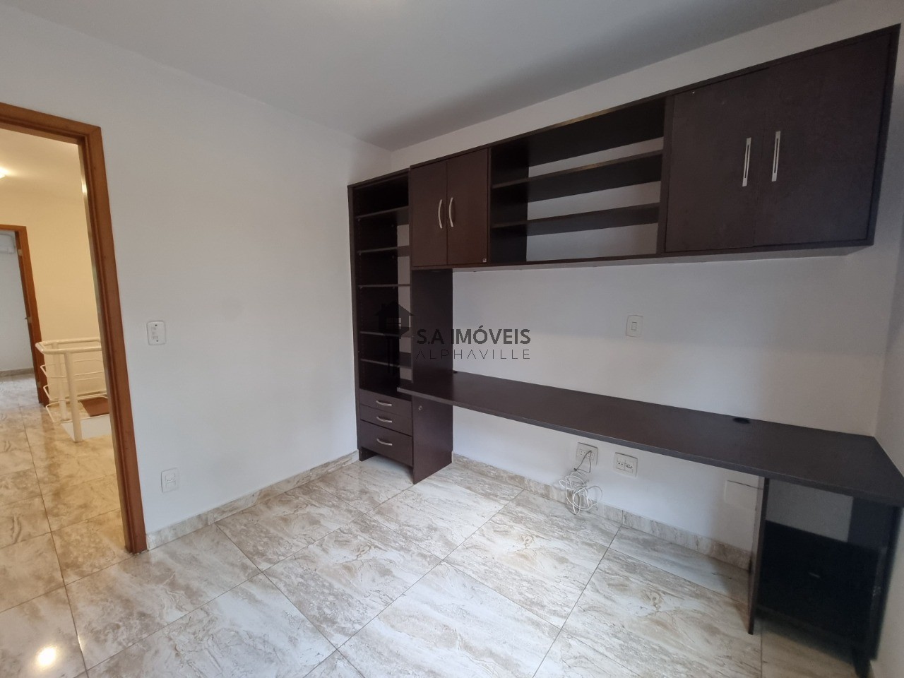 Casa para locação no Scenic, 180 m² – Alphaville, Santana de Parnaíba – Cód. 78058294 — imagem 4