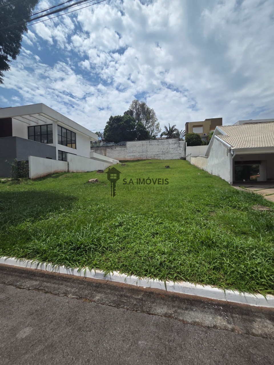 Terreno à venda no Residencial 12, 560 m² – Alphaville, Santana de Parnaíba – Cód. 78330644 — imagem 2