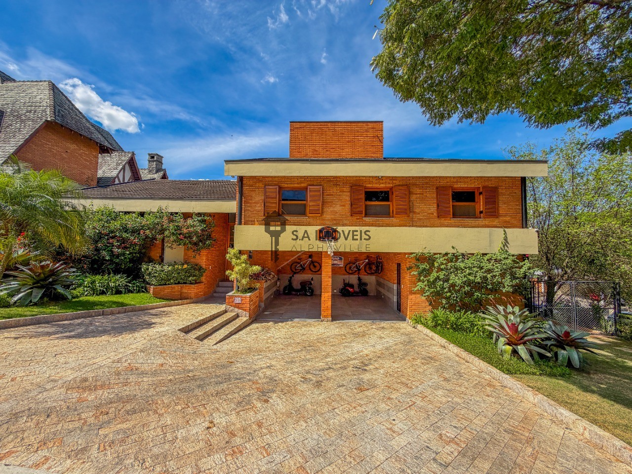 Casa à venda no Residencial 5, 349 m² – Alphaville, Santana de Parnaíba – Cód. 78321154