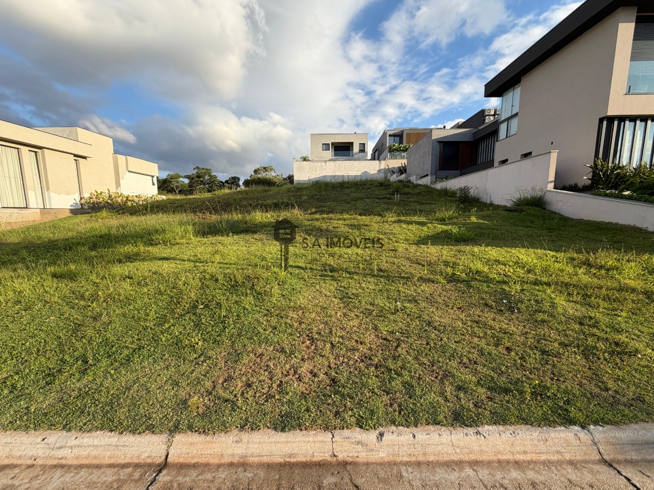 Terreno à venda no Genesis 2, 490 m² – Alphaville, Santana de Parnaíba – Cód. 78560791 — imagem 2