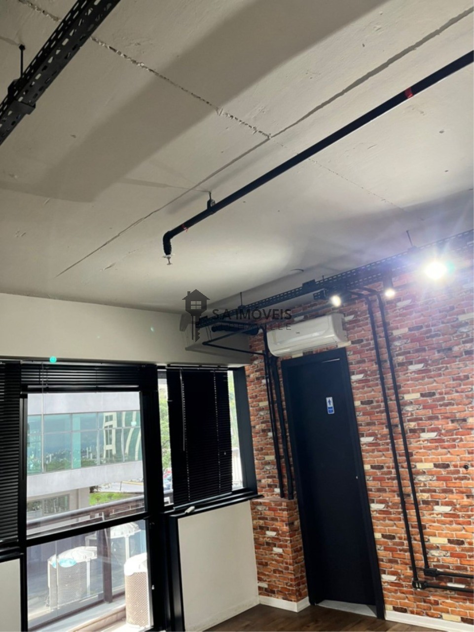 Sala comercial à venda em Alphaville Centro Industrial e Empresarial/Alphaville., 45 m² – Barueri – Cód. 78570478 — imagem 1