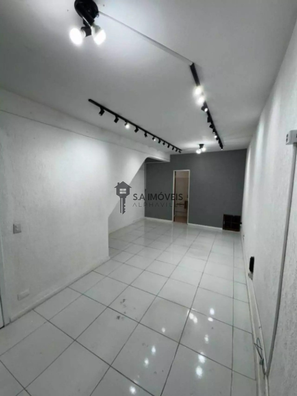 Sala comercial para locação no Centro Comercial, 42 m² – Condomínio Centro Comercial Alphaville, Barueri – Cód. 78662349 — imagem 2