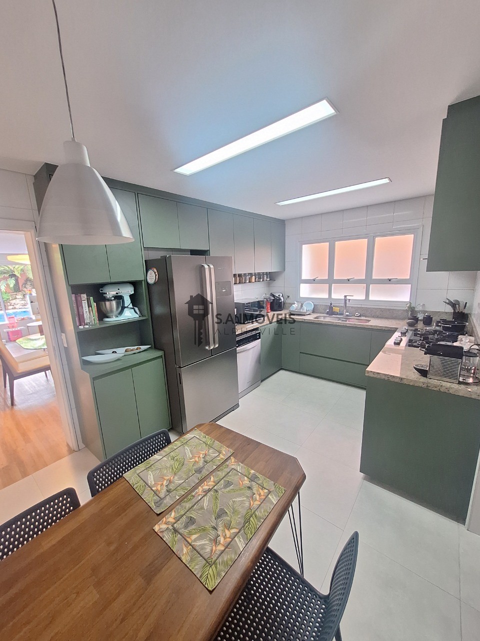 Casa para locação no Residencial 6, 246,88 m² – Alphaville, Santana de Parnaíba – Cód. 78629032 — imagem 3