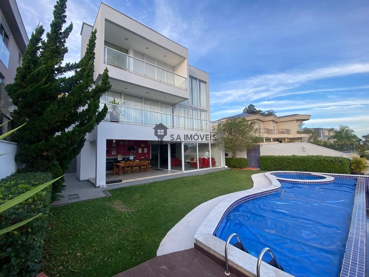 Casa para venda ou locação em Tamboré, 508,45 m² – Barueri – Cód. 78830135