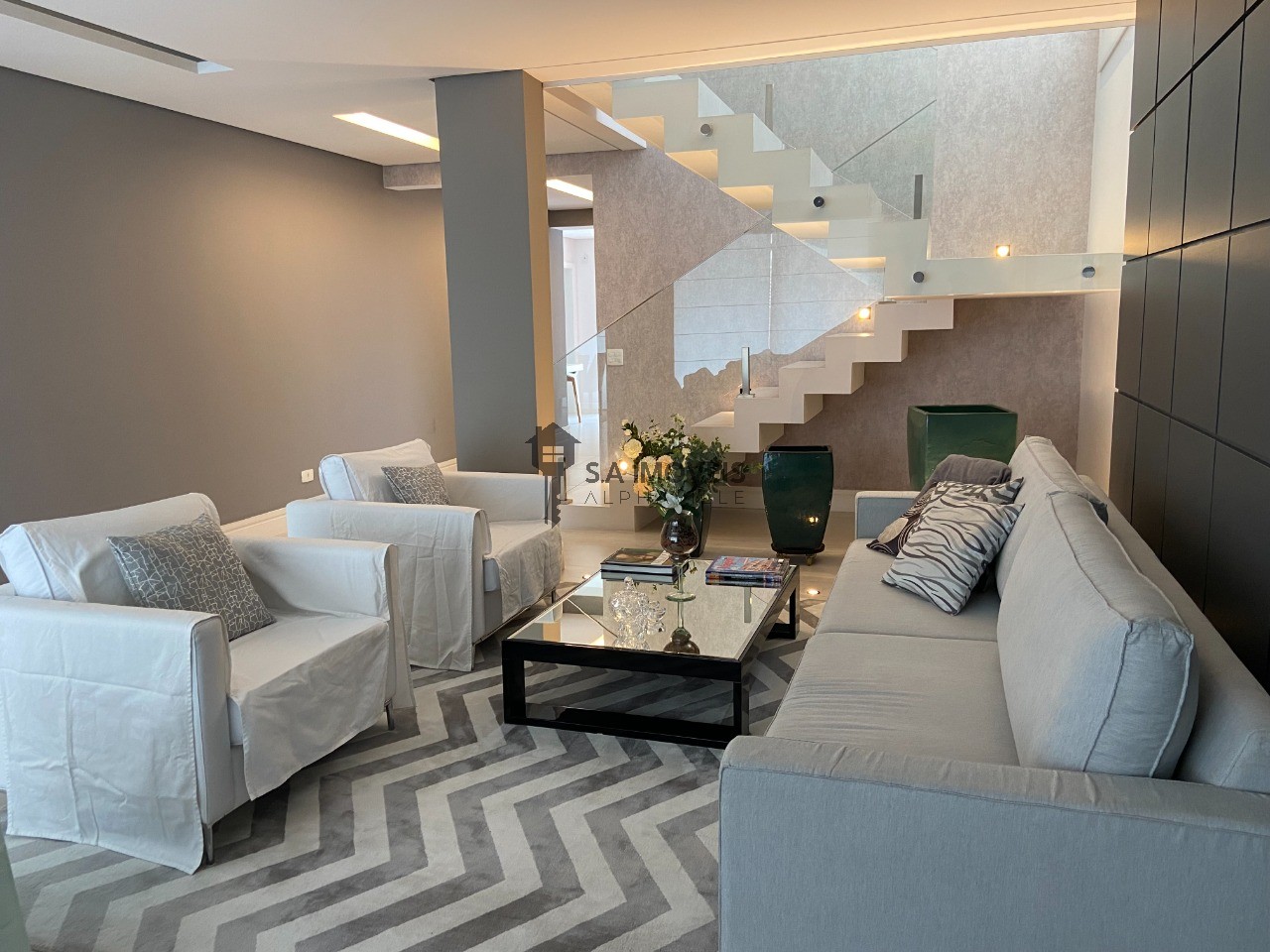 Casa para locação no Residencial 6, 327 m² – Alphaville, Santana de Parnaíba – Cód. 78884481 — imagem 2