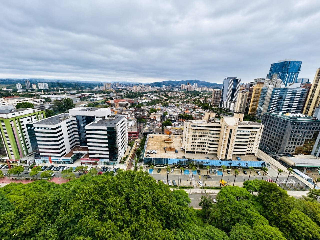 Sala comercial à venda em Alphaville Centro Industrial e Empresarial/Alphaville., 106 m² – Barueri – Cód. 78922206