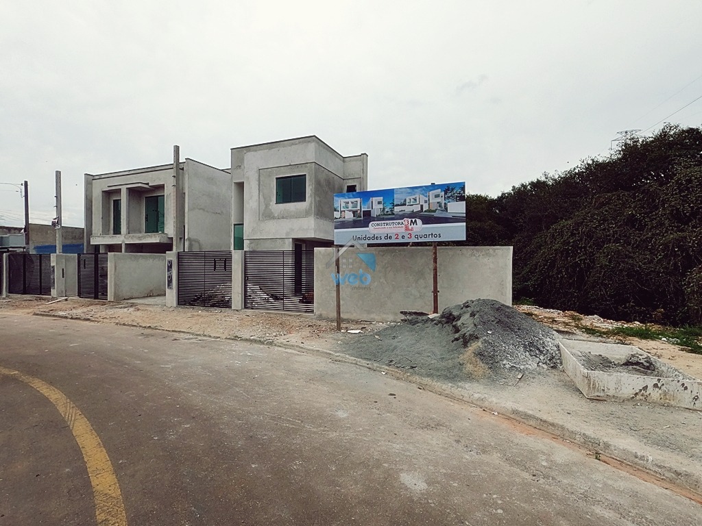 Sobrado à venda no Campo de Santana Curitiba, construção de alto