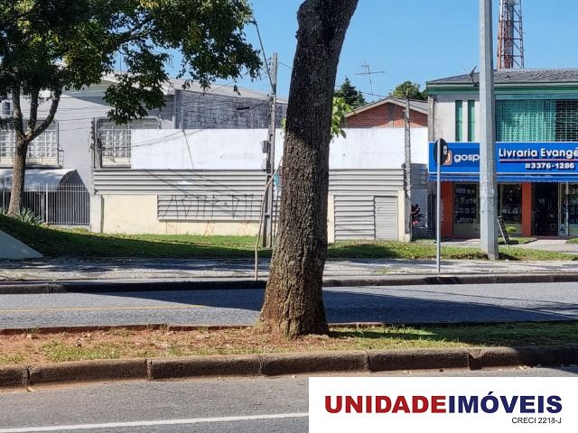 Terreno no Centro em Curitiba / PR, 390m² para Venda por R$ 1.500.000,00