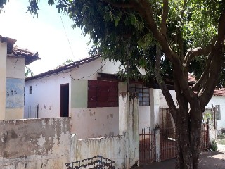 Casa em Ituiutaba - página 1 - Transa Imobiliária