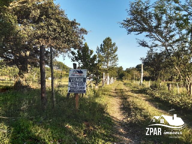 SOBRADO NA AV. JUCA BATISTA EM CONDOMÍNIO - POR R$97MIL