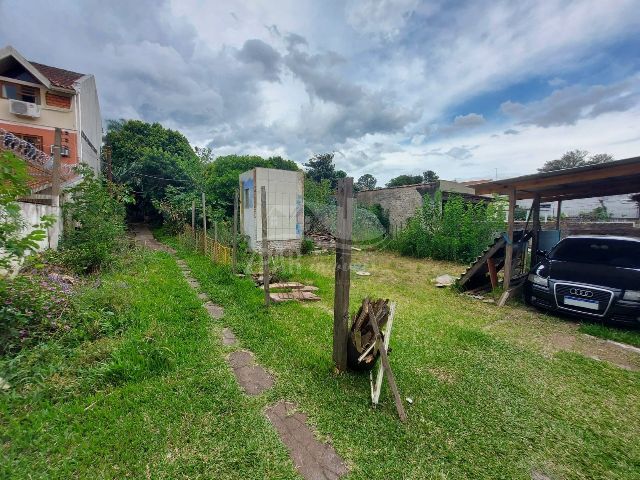 Casas de Condomínio com quintal à venda em Ponta Grossa, Porto Alegre, RS -  ZAP Imóveis