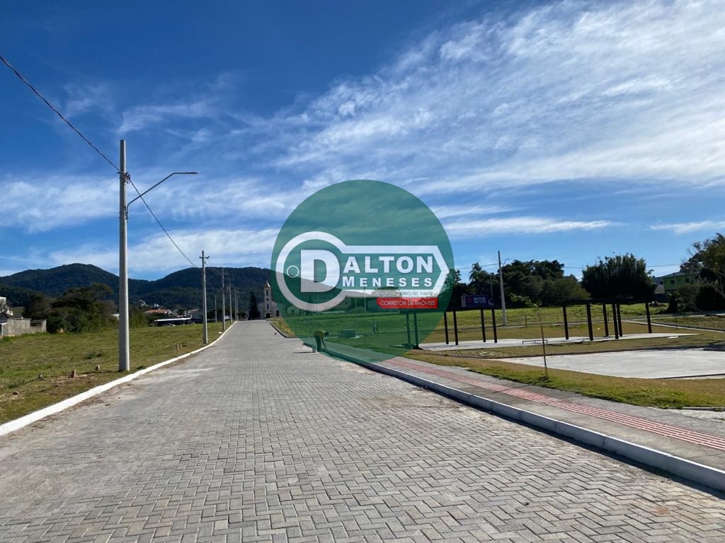 Loja à venda no bairro Ingleses do Rio Vermelho em Florianópolis/SC