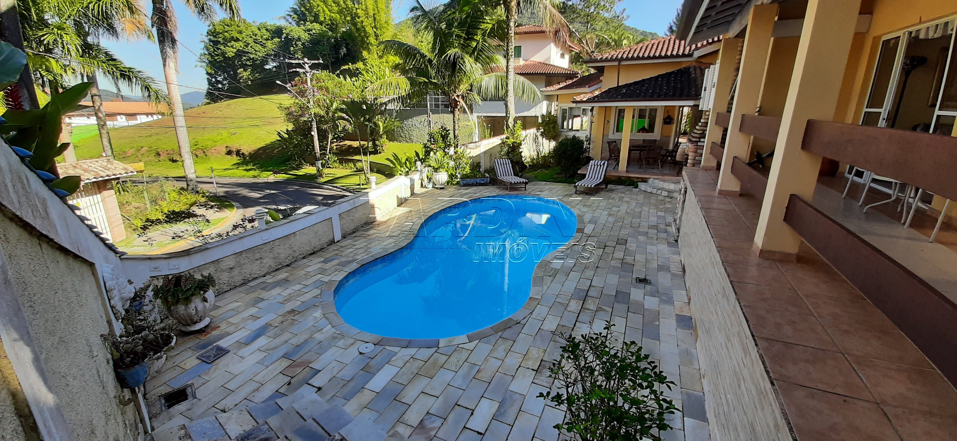 DISPONÍVEL PACOTE CARNAVAL - Casa Linda e Aconchegante com Piscina