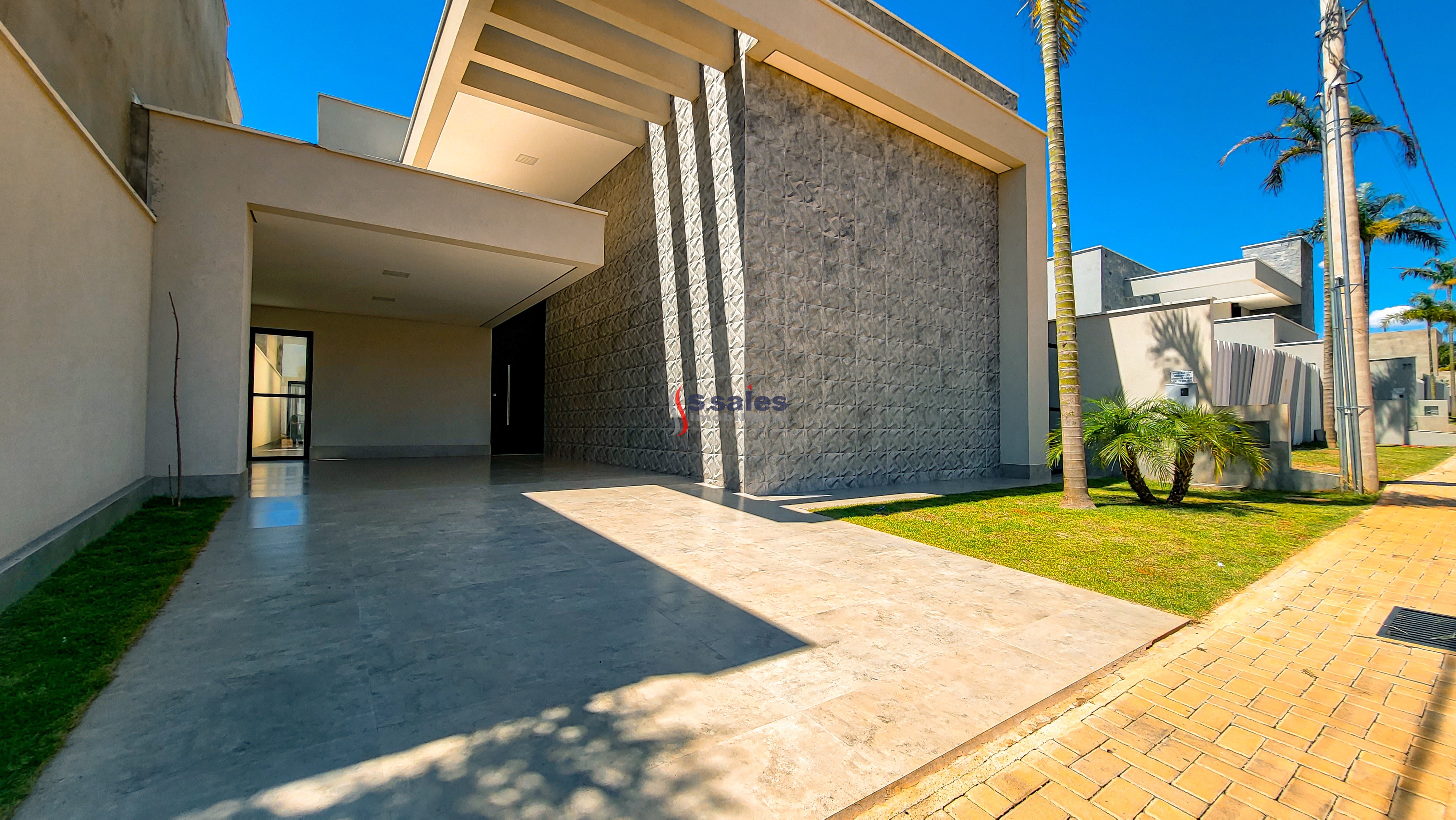 Casa Colonial em Lote de 400m² com 03 Suítes DCE Armários Planejados e  Lazer Completo na Rua 12 Vicente Pires