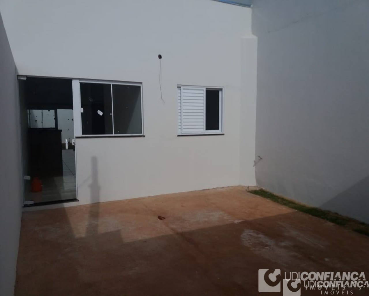 Imóveis à venda no bairro New Golden Ville em Uberlândia, MG